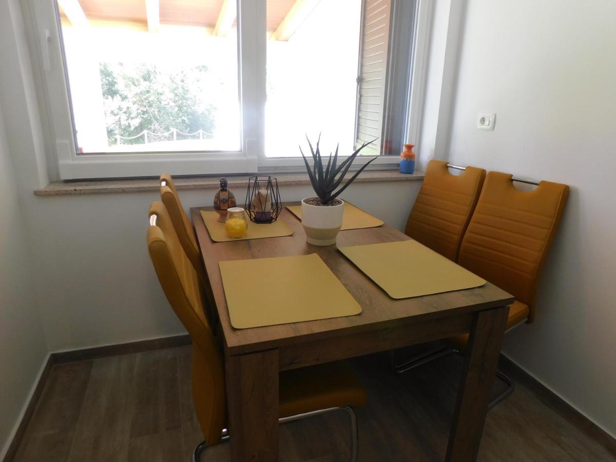 Active Chillax Oasis Apartments Ancarano Esterno foto