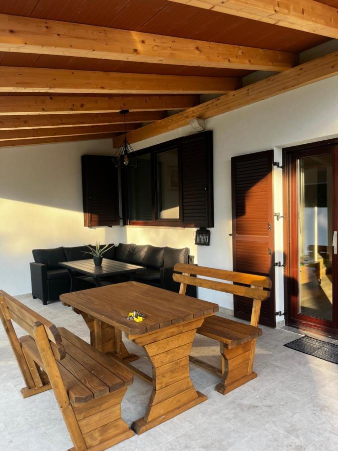 Active Chillax Oasis Apartments Ancarano Esterno foto